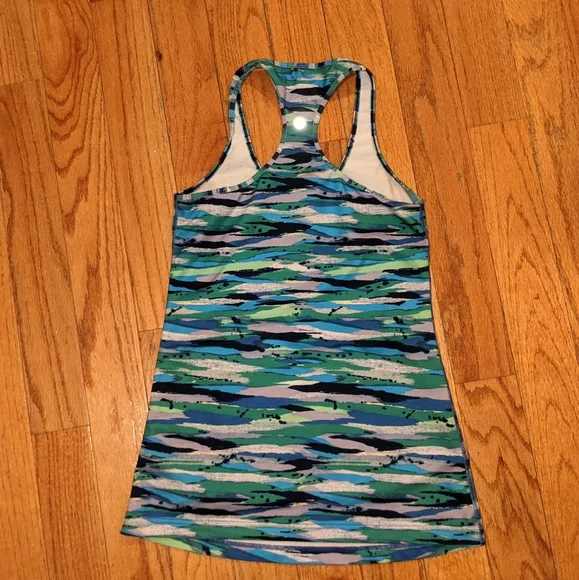 Lululemon Cool RacerbackSeven Wonders Multi - Picture 6 of 8